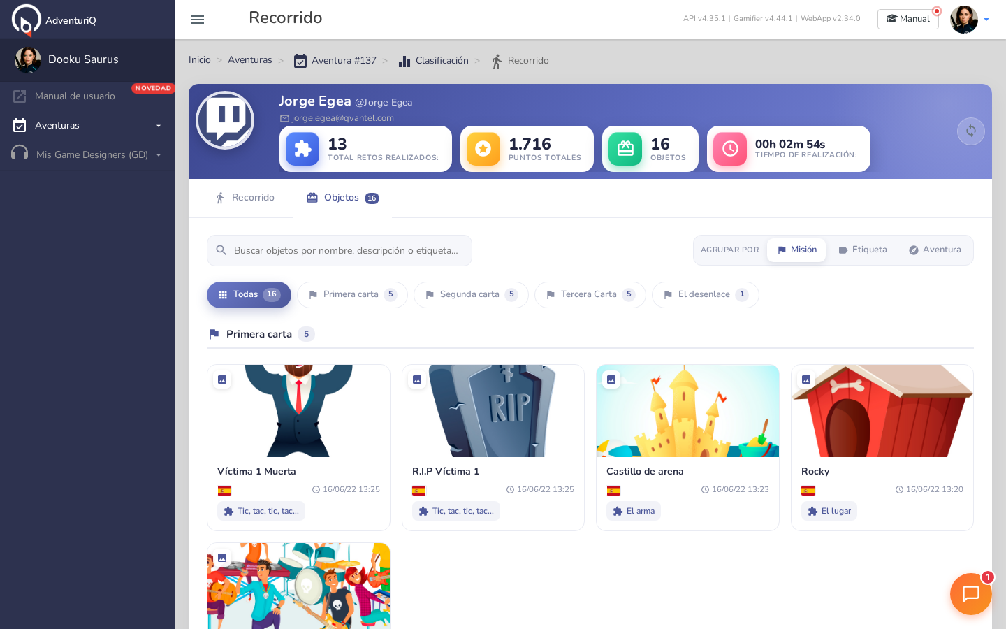 Pestaña Objetos del Detalle del Player con buscador, agrupación por Misión y tarjetas de objetos